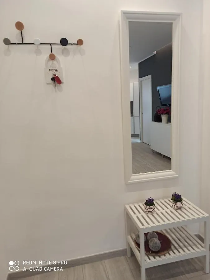 Appartamento Hob Via Rausei Reggio Calabria Italia